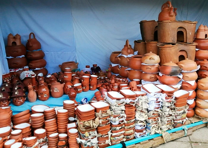 Alasitas-Sector artesanias en barro i - La Paz Bolivia